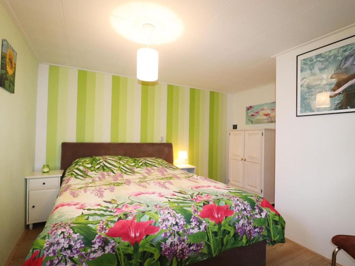 Fine Holiday Home In Donkerbroek Extérieur photo